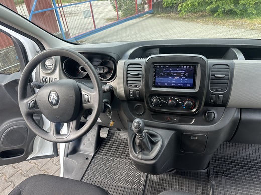 IMG_4064.Renault Trafic Bus 1,6DCi dovezené z Nemecka 10:2024g.j