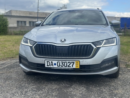 IMG_4372.Škoda Octavia combi 2,0TDi DSG dovezené z Nemecka 05:20