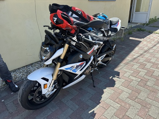 Motorka BMW S1000R 06/2026 Nemecko-Bocholt