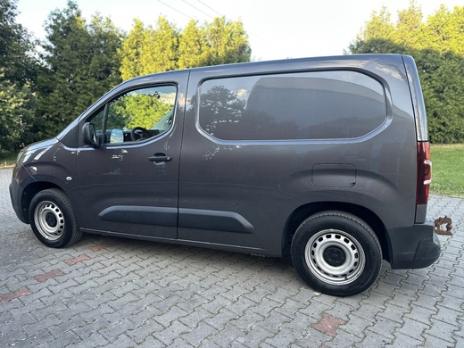 IMG_5365.Citroen Berlingo Van L2H1 1,5Hdi dovezené z Rakúska Wie