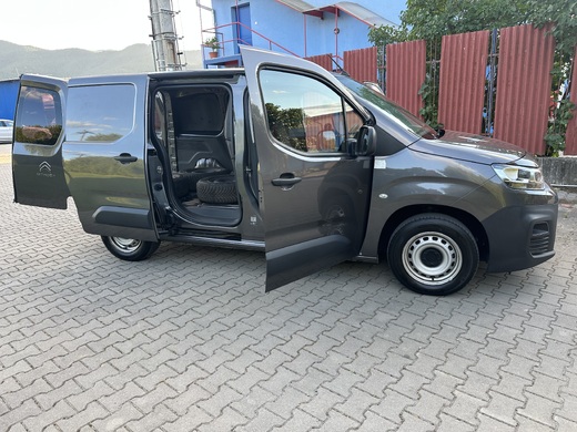 IMG_5449.Citroen Berlingo Van L2H1 1,5Hdi dovezené z Rakúska Wie