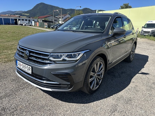IMG_6576.VW Tiguan 2.0Tdi dovezené z Nemecka-VW centrum Berlin 0