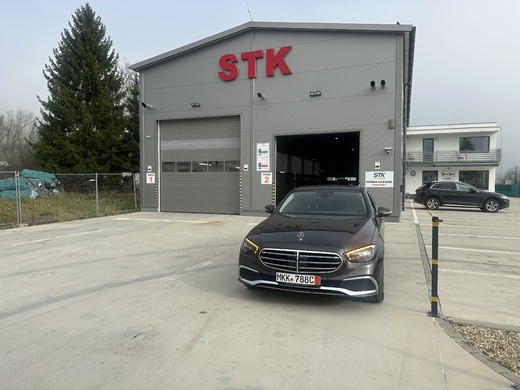 Mercedes-Benz E450 4Matic dovezené z Nemecka 11/2025