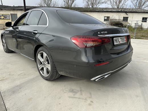 Mercedes-Benz E450 4Matic dovezené z Nemecka 11:2025_8564.jpeg