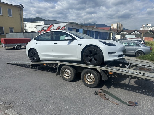 Tesla Model 3 LR AWD dovezené z nemecka 06:2025_6242.jpeg