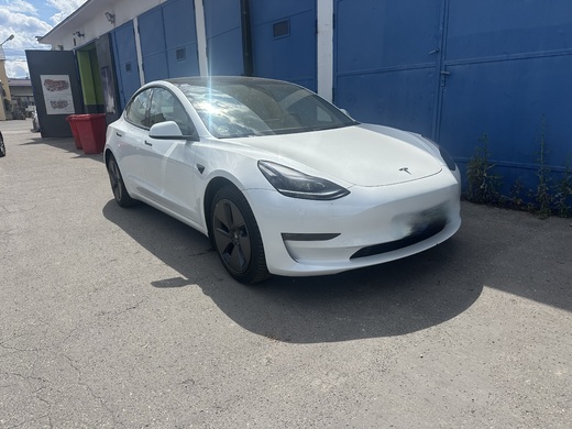Tesla Model 3 LR AWD dovezené z Nemecka 06/2025