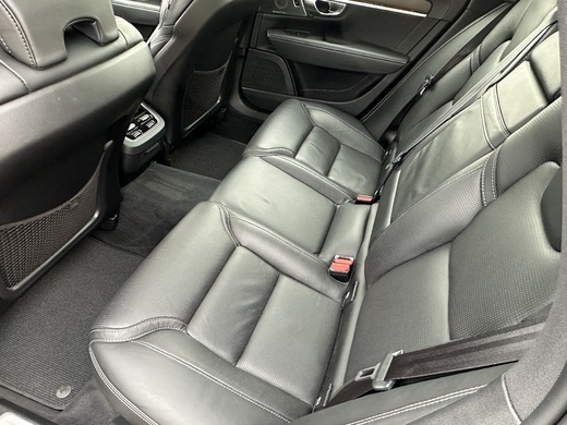 Volvo V 90 Cross Country dovezené z Nemecka 12/2025