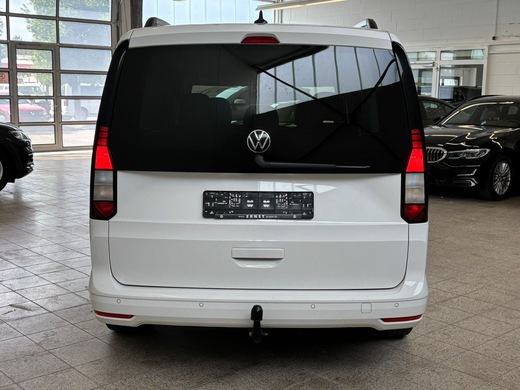 VW Caddy LIfeMaxi 4 Motion dovezené z Nemecka 12:2025.JPG